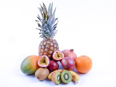 Panier de fruits exotiques product image