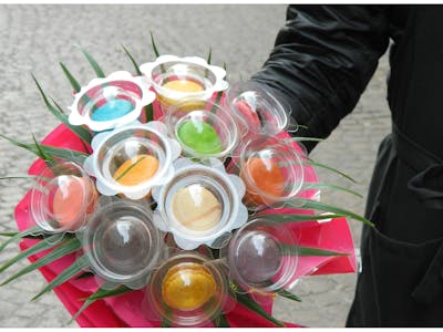 Bouquet de 9 macarons product image