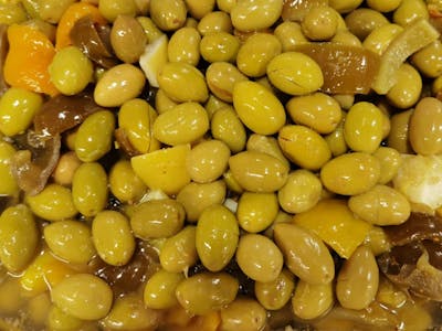 Olives cassées à la citronnelle product image