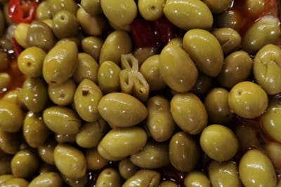 Olives cassées pimentées product image