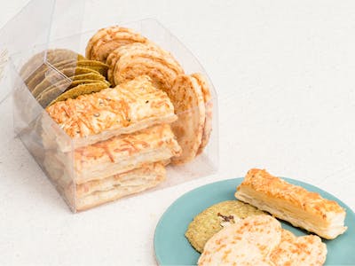 Assortiment biscuits salés secs product image
