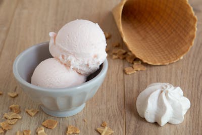 Crème glacée rose product image