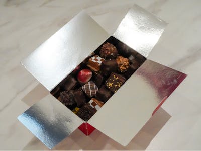 Ballotin de chocolats product image