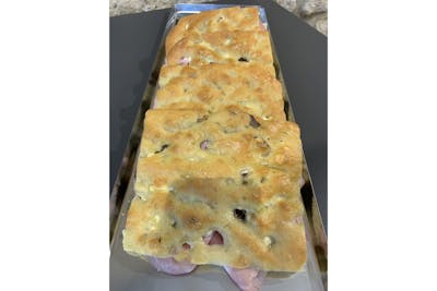 Focaccia garnie mozzarella et jambon de Parme product image