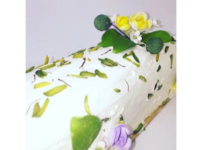 Bûche Norouz - pistaches et fleurs printanières product image