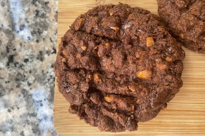 Cookies chocolat noir noisettes product image