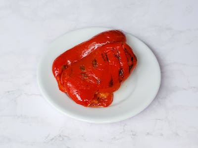 Poivrons rouges grillés entiers product image