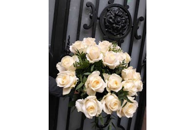 Roses Blanches (Généreux) product image