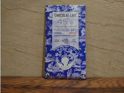 Tablette de chocolat au lait au sel de l'Île-de-Ré Bio product image