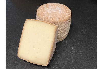 Petit Basque product image