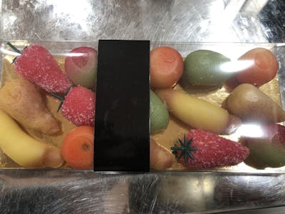 Pâte d’amande en forme de fruits product image