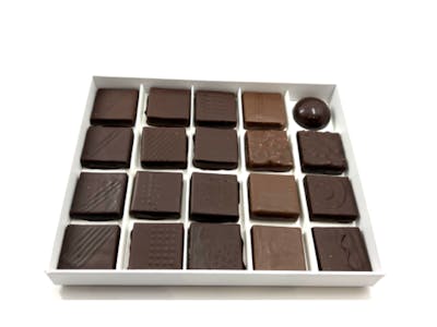 Petit coffret de chocolats product image