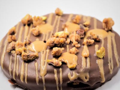 Cookie glacée chocolat lait pistaches product image