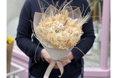 Bouquet blanc de fleurs séchées product image