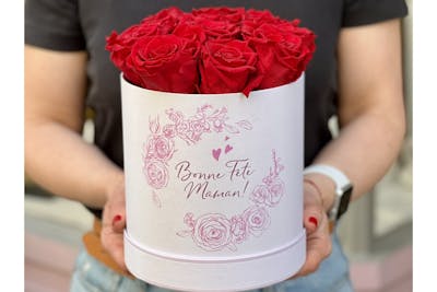 Boîte à roses éternelles rouges product image