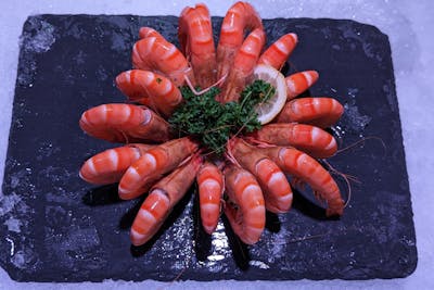 Crevettes de Madagascar cuites (grandes) product image