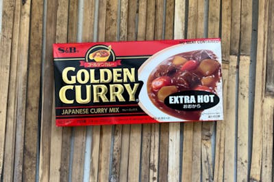Curry japonais extra hot - S&B product image