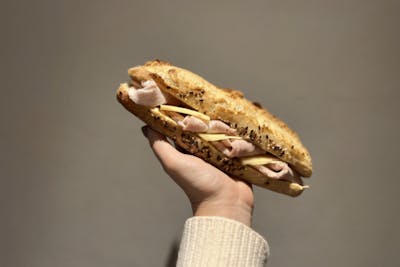 Sandwich jambon-comté product image