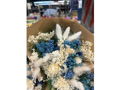 Fleurs séchées bleu product image