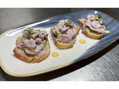 Bruschettas poulpe aux olives product image
