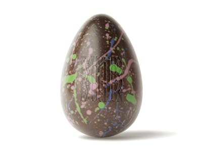Grand œuf de Pâques gravé Fauchon au chocolat noir product image