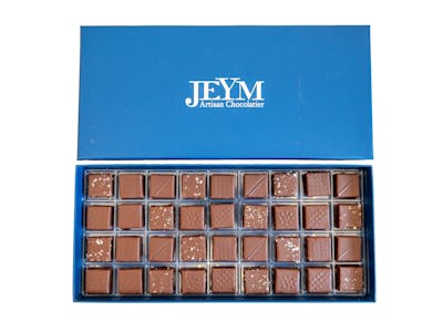 Boîte 36 chocolats 100% pralinés product image
